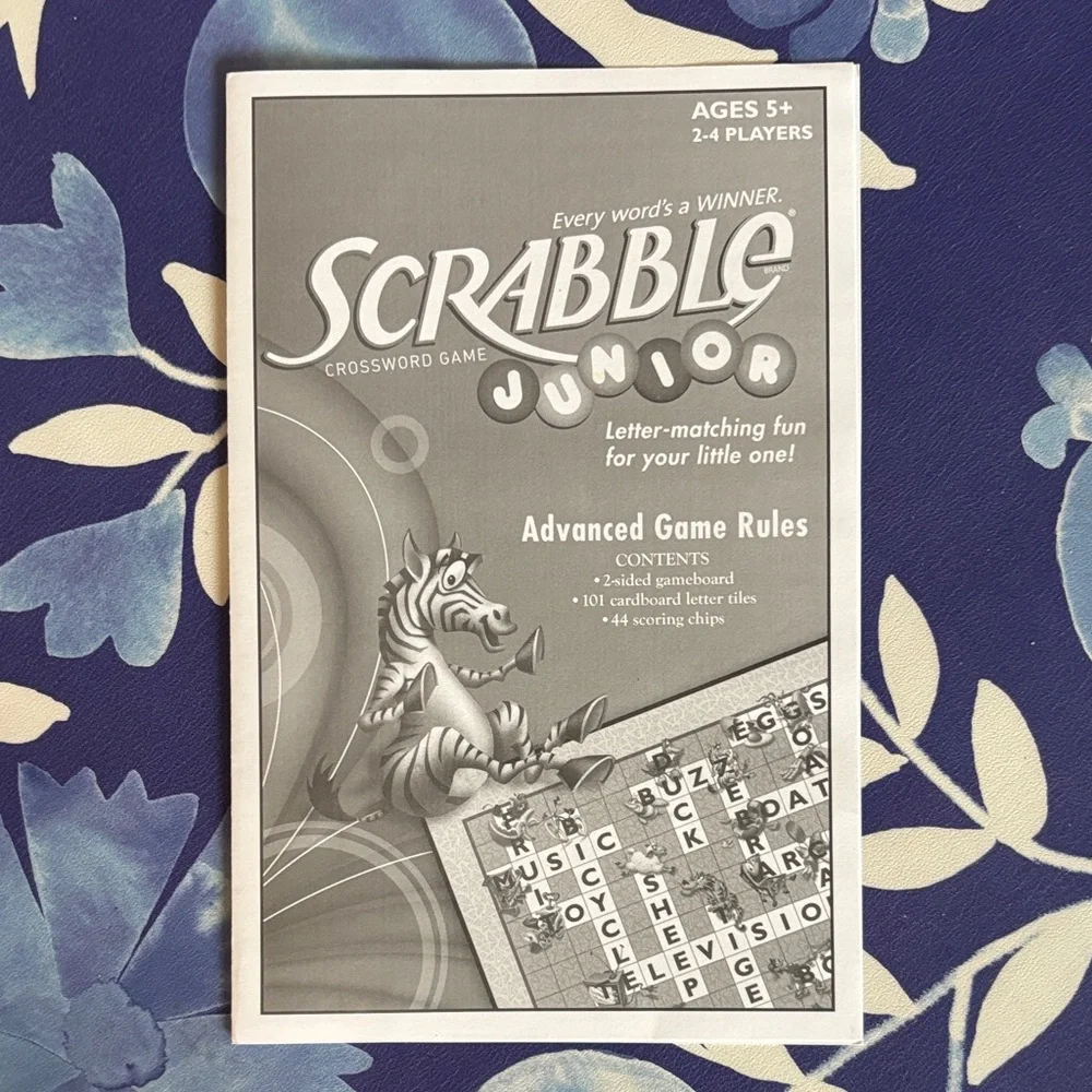 Scrabble Junior Kids Crossword Learning Game 2008 | Family Word Board Game